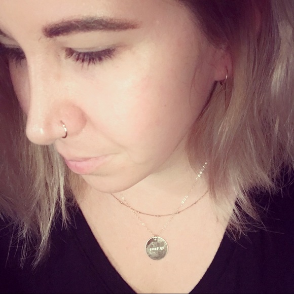 Meet your Posher, Christine - Picture 1 of 1